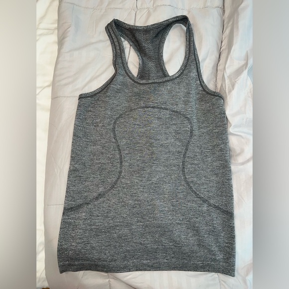 Lululemon Tank Top - Picture 1 of 3